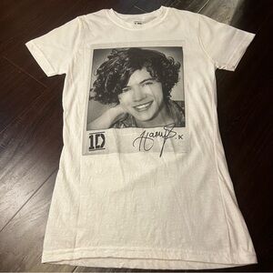 Harry Styles One Direction White Graphic T-Shirt Size Medium Woman